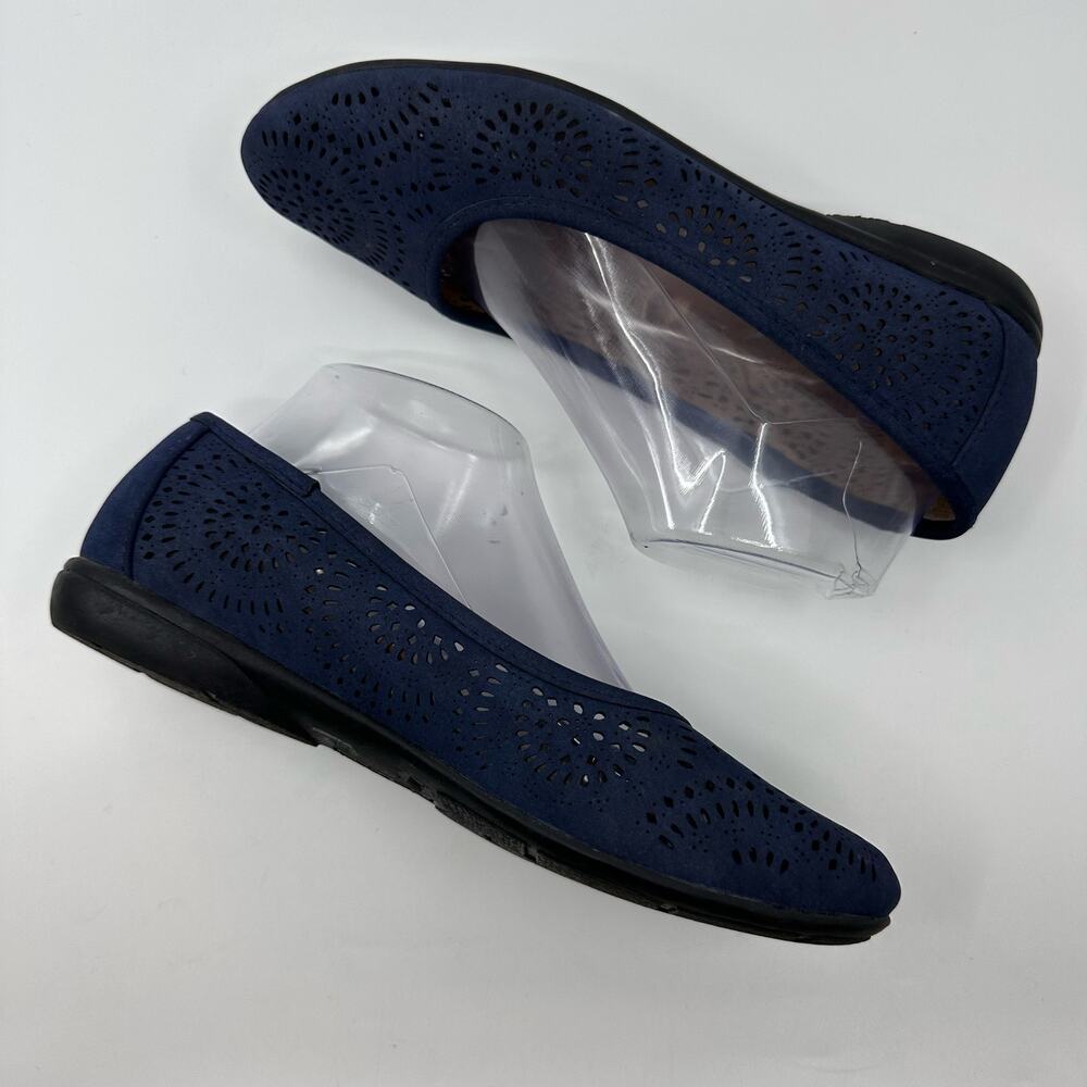 White Mountain GERI Laser Cut Navy Ballet Flats WMNS 7W Slip On Comfort Cut Out - Picture 6 of 8